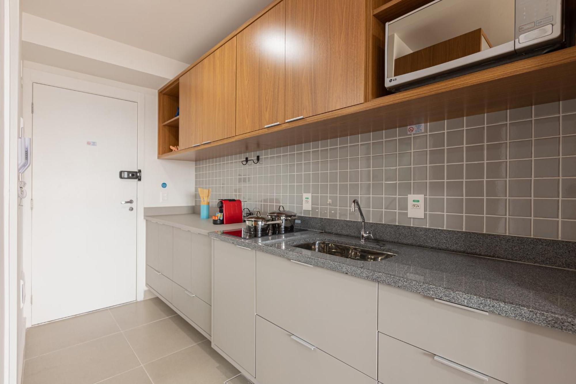 Easy Star - Lindo Studio No Alto Da Boa Vista Proximo Ao Metro - Tx03h *